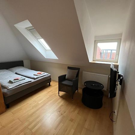 Doppelzimmer, Tv- Bad, Kuehlschrank- Parkplatz-17 Meine Zewnętrze zdjęcie