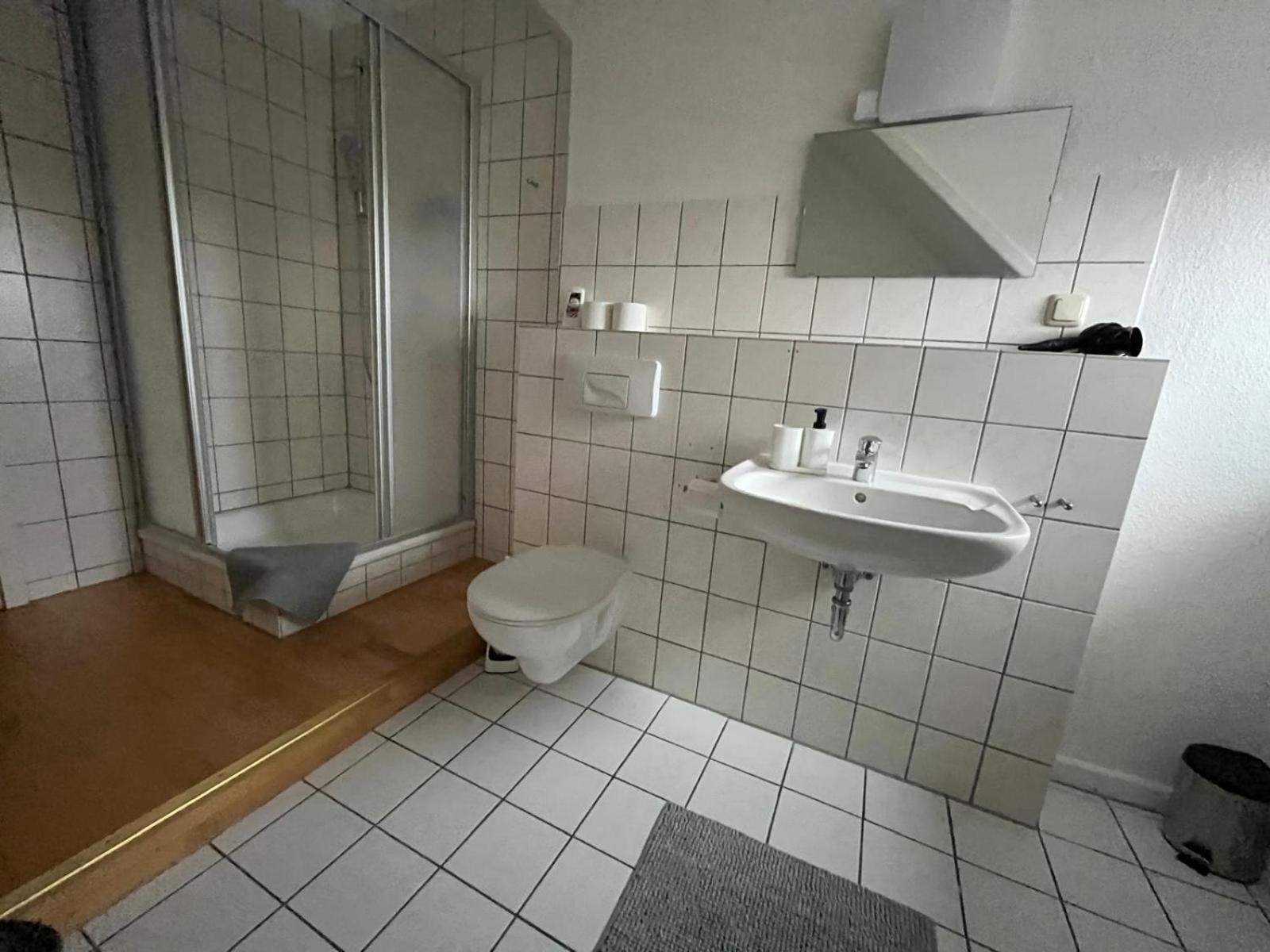 Doppelzimmer, Tv- Bad, Kuehlschrank- Parkplatz-17 Meine Zewnętrze zdjęcie